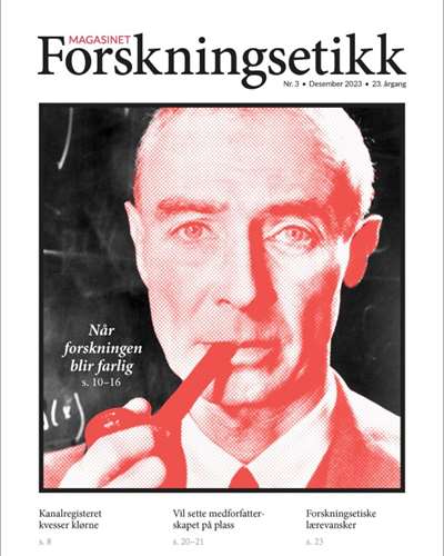 Omslag av magasinet, med bilde av Oppenheimer som røyker pipe. Bildet av ham er farget i korall og tilført piksellering i form av prikker. Bakgrunnen er en brunsvart tavle med noen få formler.
